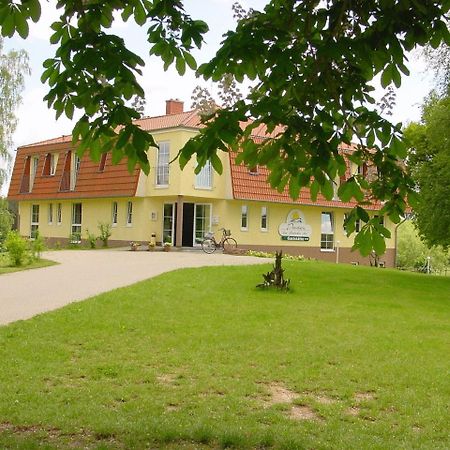 Landhotel Am Peetscher See Mirow Εξωτερικό φωτογραφία
