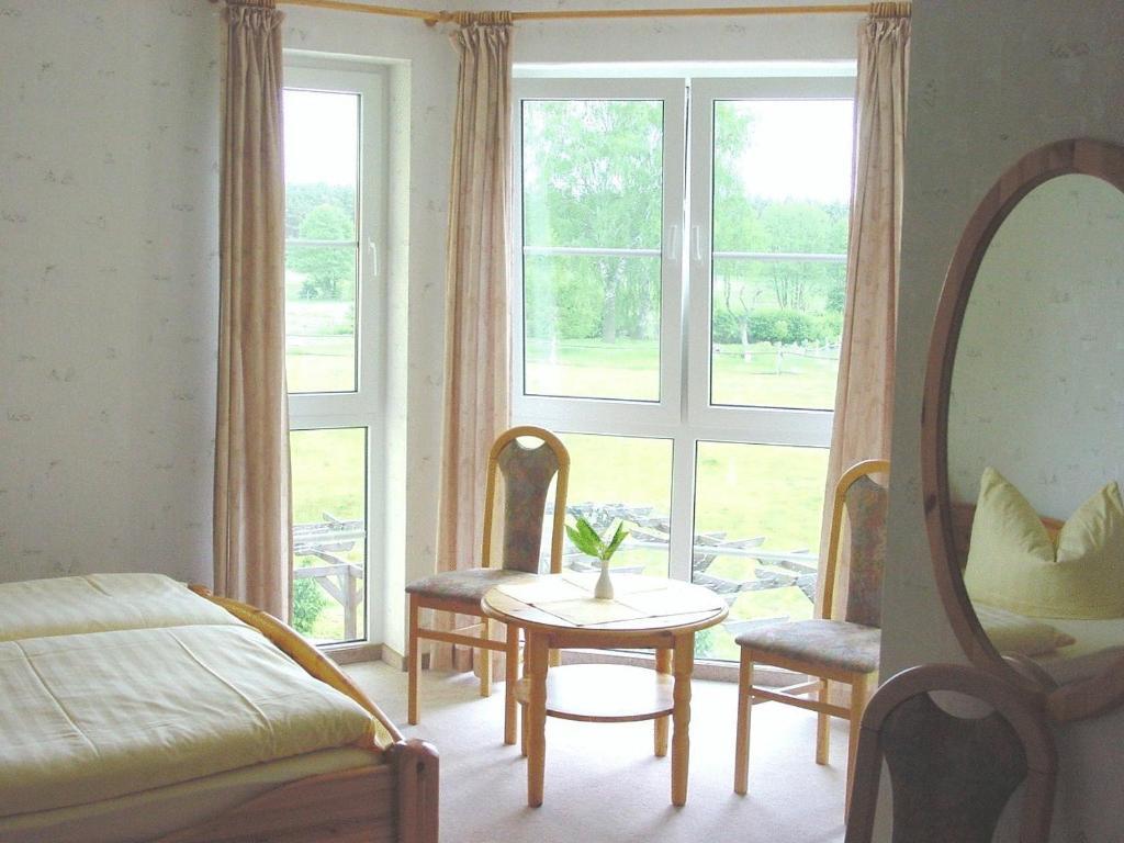 Landhotel Am Peetscher See Mirow Εξωτερικό φωτογραφία